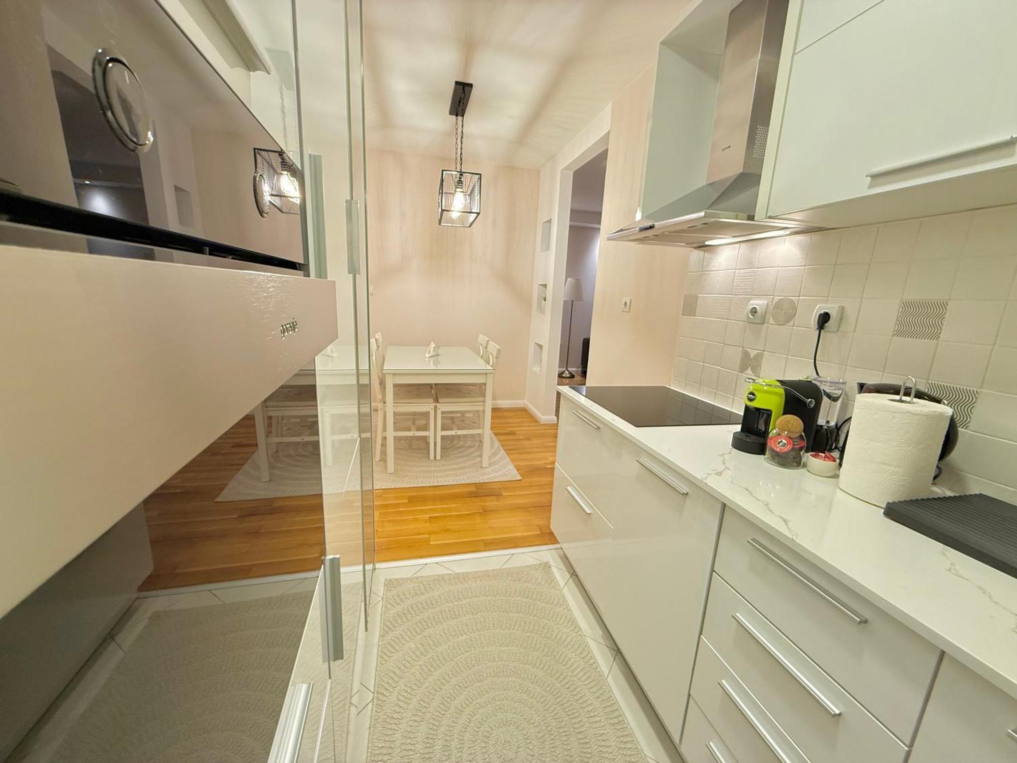 Apartment Hana بار المظهر الخارجي الصورة